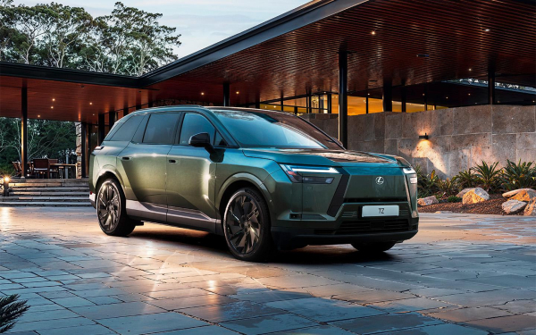 
            Lexus представил большой кроссовер TZ. Главные факты о новинке
        