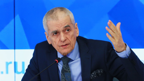 Онищенко рассказал, что при участии в акции по сдаче ЕГЭ не понял сам процесс Онищенко рассказал, что при участии в акции по сдаче ЕГЭ не понял сам процесс