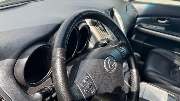 
            &laquo;Японцы&raquo; уже не те&raquo;. Опыт владения Lexus RX с пробегом 550 тыс. км
        